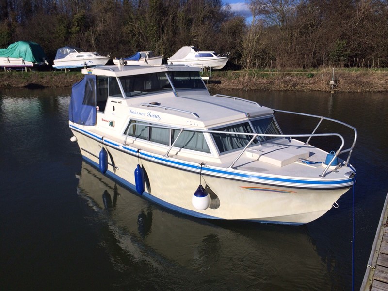 Birchwood 22 Boat for Sale, "Rainbow Rising" at Jones Boatyard