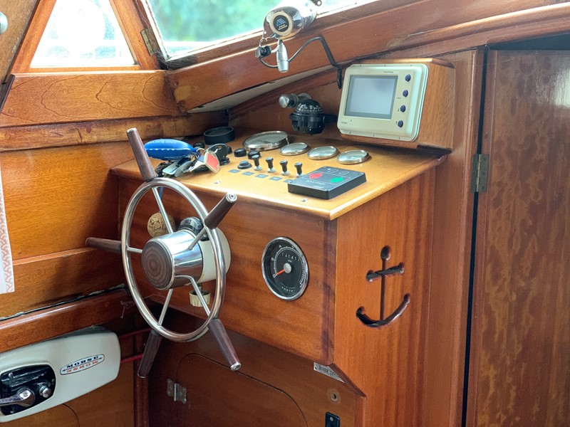 Centre Cockpit Cruiser by L H Jones Boat for Sale, "Fair Wind" at Jones