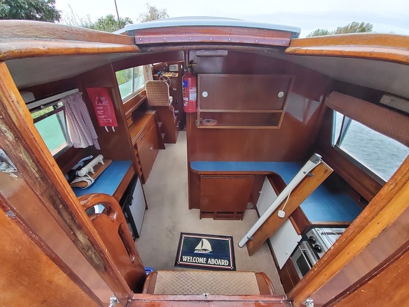 Centre Cockpit Cruiser by L H Jones Boat for Sale, "Fair Wind" at Jones