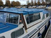 Discovery 33 Boat for Sale, "Dragonfly" - thumbnail - 3