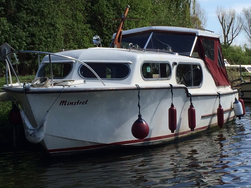 Freeman 26 Boat for Sale, "Minstrel" at Jones Boatyard