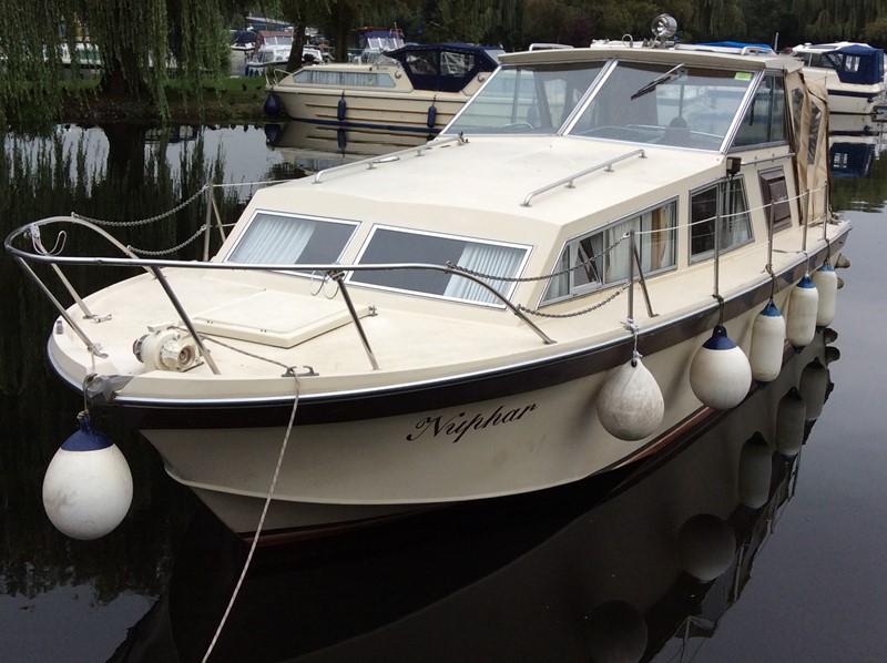 Freeman 27 Boat for Sale, "Nuphar" at Jones Boatyard
