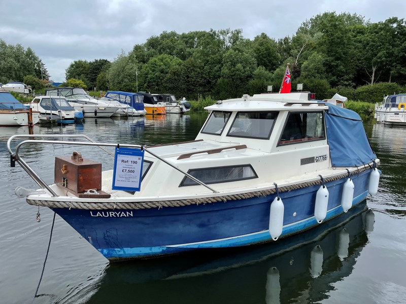 Hardy Regatta 19 Boat for Sale, "LAURYAN" at Jones Boatyard