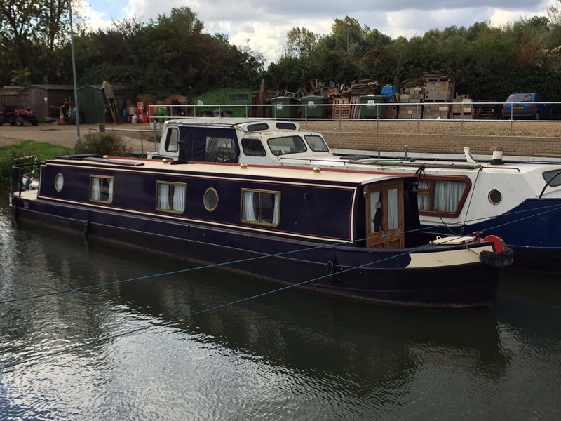 Narrowboat Boat for Sale, "Wren" at Jones Boatyard