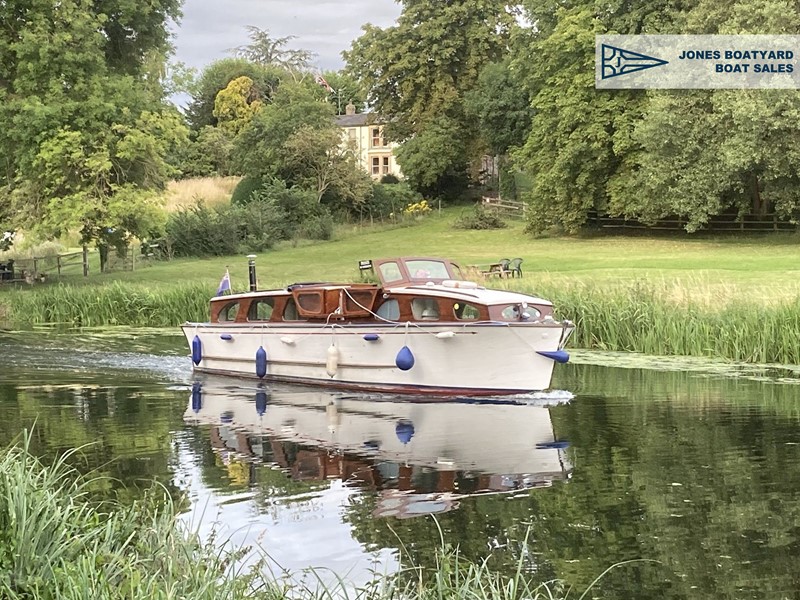 Norfolk Broads Cruiser Boat for Sale, "Mizpah" at Jones Boatyard