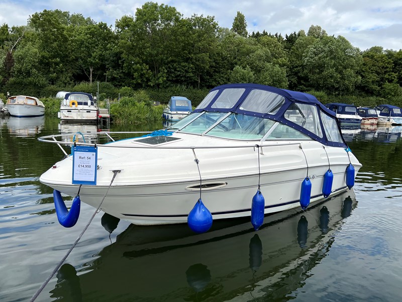 Sea Ray 215 EC Boat for Sale, "Licence To Chill" at Jones Boatyard