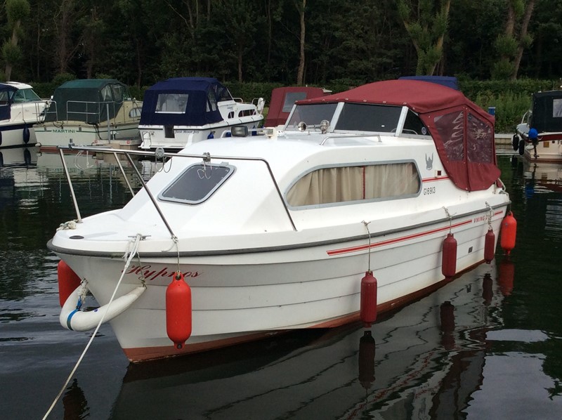 Viking 21 narrow beam Boat for Sale, "Hypnos" at Jones Boatyard