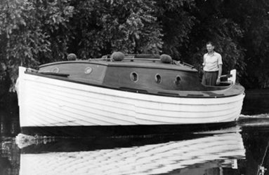 Clinker Boat Built By LH Jones historical
