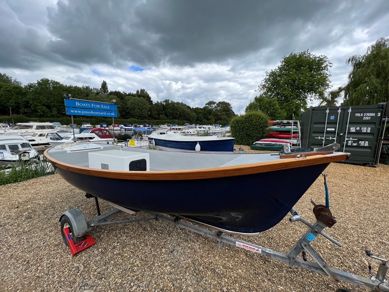 17ft Open Harbour Launch Boat for Sale, "Unnamed" at Jones Boatyard