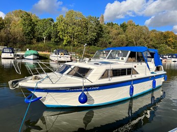 Fairline Mirage Aft Cabin Boat for Sale, "Summer Love"