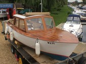 Landamore 19 classic day boat Boat for Sale, "Calendar Girl"