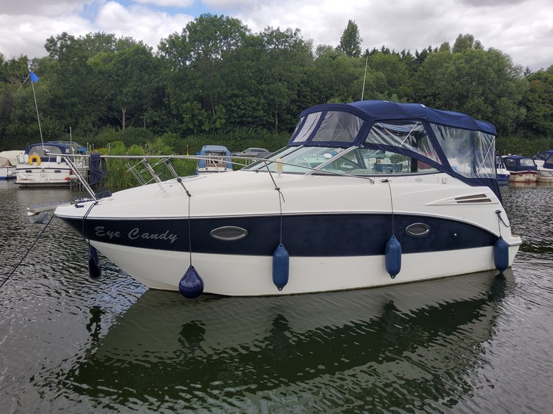 Maxum 2400 SE Boat for Sale, "Eye Candy"