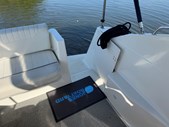Maxum 2400 SE Boat for Sale, "Mia" - thumbnail - 8