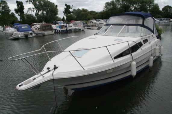 Bayliner 2855 Ciera boats for sale at Jones Boatyard