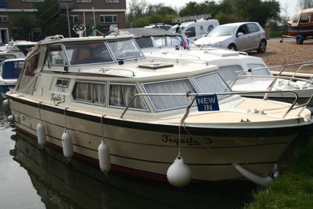 Sealine 23 continental boats for sale at Jones Boatyard