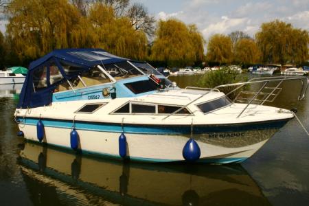 Fairline Holiday mk3 boats for sale at Jones Boatyard