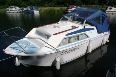 Fairline Vixen  boats for sale at Jones Boatyard