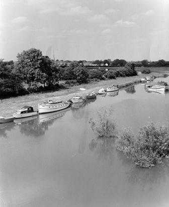 Jones Boatyard Marina historical