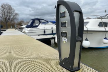 Maintained Pontoons